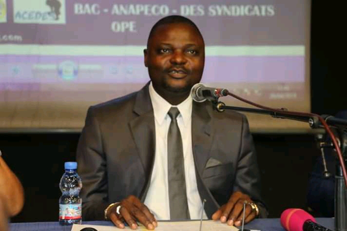 Le ministre Okundji face au bilan et défis de l’enseignement primaire et secondaire en RDC
