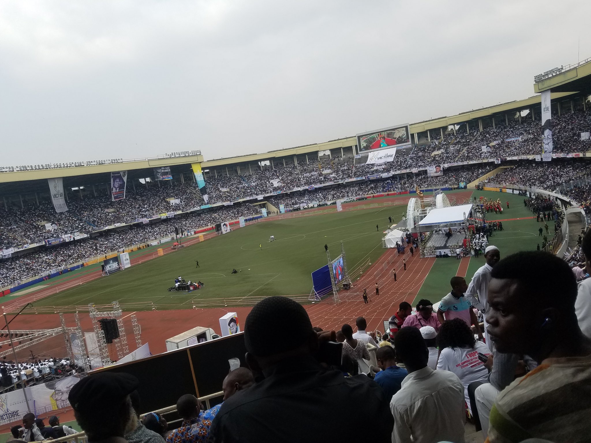 Obsèques d&rsquo;Étienne Tshisekedi : un carton plein au stade des Martyrs