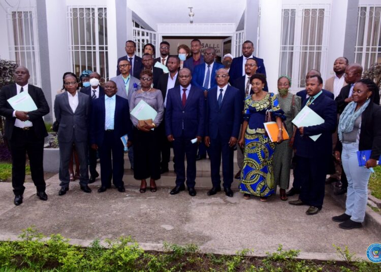 MINISTERE DU PLAN : Christian MWANDO NSIMBA soutien les ONG/ASBL