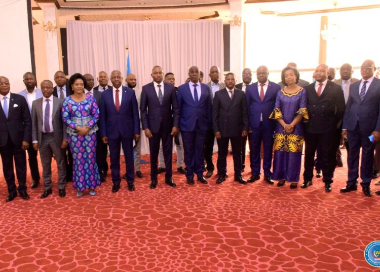 MINISTERE DU PLAN : Christian Mwando Nsimba Kabulo analyse avec ses pairs les doléances de la FEC sur l’amélioration du climat des affaires en RDC