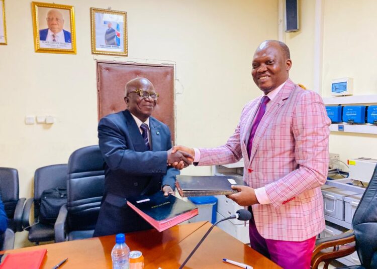 RDC : Signature de la convention de collaboration de partenariat entre le SENAREC et la CHAIRE-UNESCO/UNIKIN