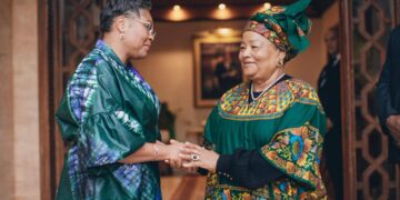 RDC : l&rsquo;ex-première dame Bobi Ladawa veut rentrer au pays