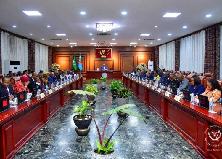 RDC : des mesures attendues pour renforcer la souveraineté économique face aux chocs extérieurs