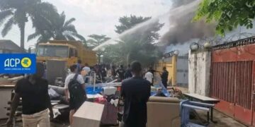 Kinshasa : un court-circuit à l&rsquo;origine de l&rsquo;incendie d&rsquo;un entrepôt chinois à Barumbu