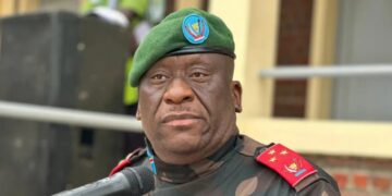 Ituri : Le gouverneur militaire dénonce la mauvaise gestion au sein des FARDC et l’abandon des familles de soldats