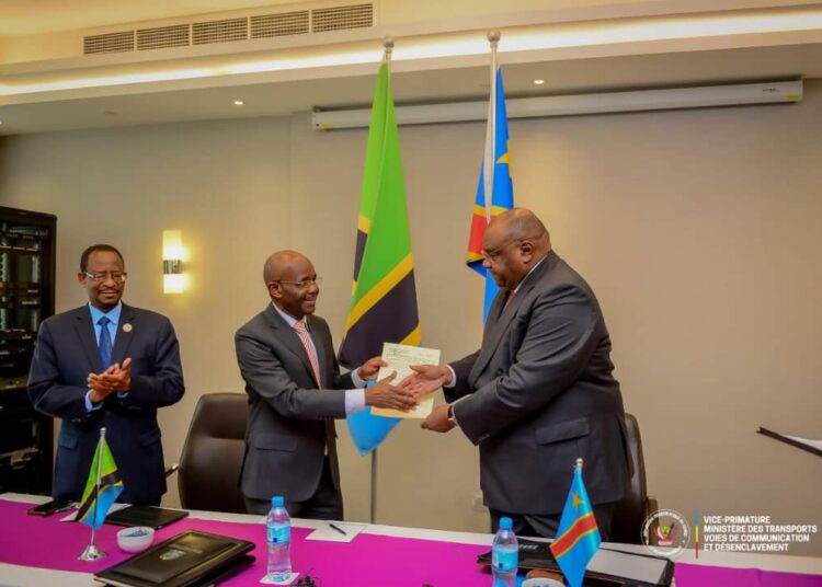 La RDC et la Tanzanie échangent des titres fonciers pour la mise en œuvre des ports secs