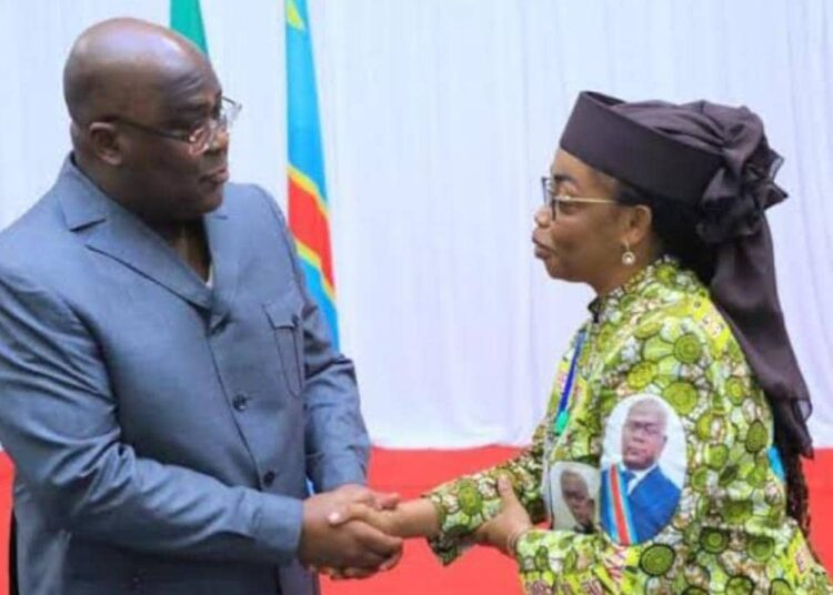 Madeleine Nikomba salue la diplomatie de Tshisekedi qui « fait taire les armes »