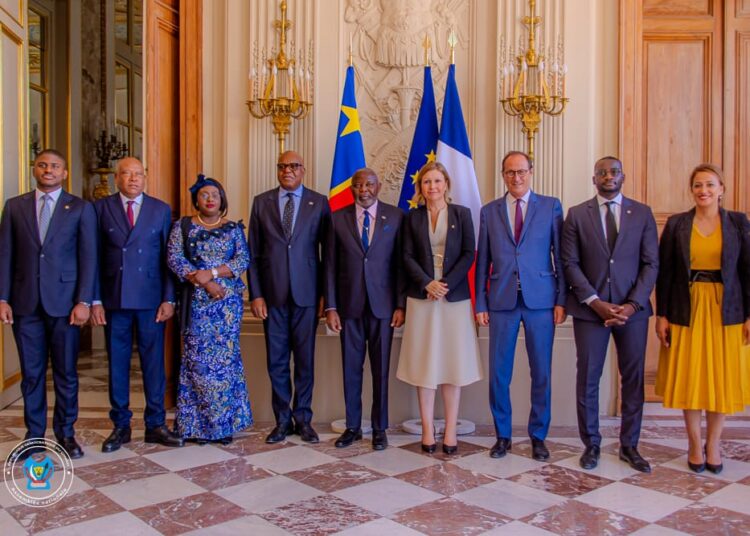 Échange entre les présidents des Assemblées nationales de la RDC et de la France au Palais Bourbon