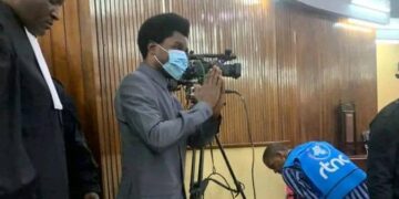 Constant Mutamba affronte la justice à ce jour sous un choc après le décès de son directeur de cabinet