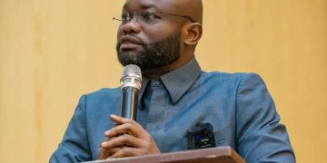 Journée mondiale de la radio : le Député Patrick Matata rend hommage au « rempart de la démocratie »