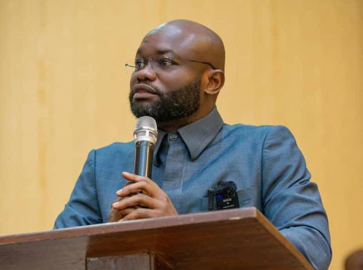 Journée mondiale de la radio : le Député Patrick Matata rend hommage au « rempart de la démocratie »